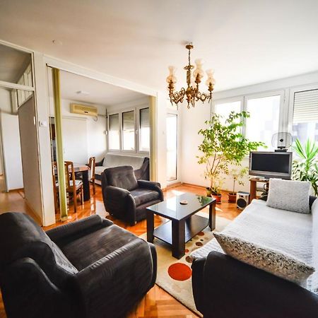 Apartman Centar Lux Pirot Extérieur photo