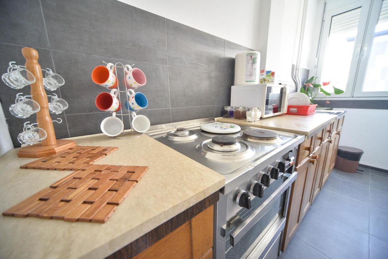 Apartman Centar Lux Pirot Extérieur photo